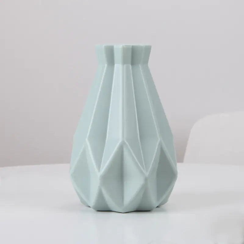 Shatterproof Diamond Vase for Home Decor