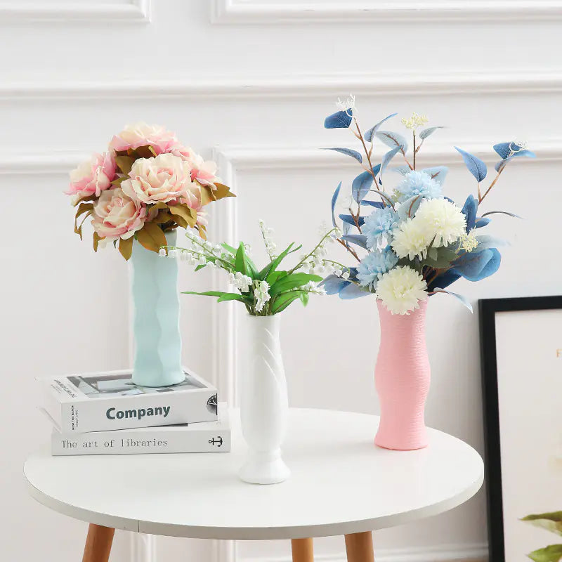 Shatterproof vase- modern design