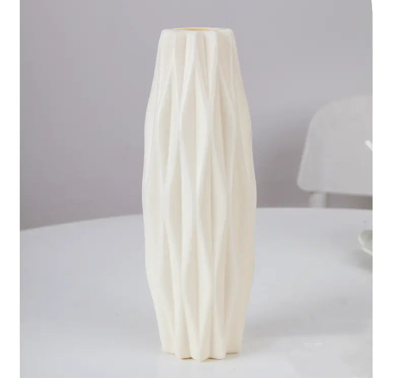 Shatterproof Diamond Vase for Home Decor