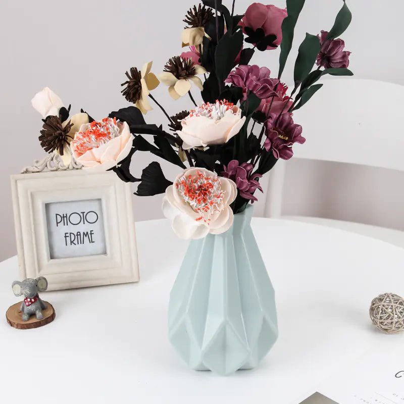 Shatterproof Diamond Vase for Home Decor