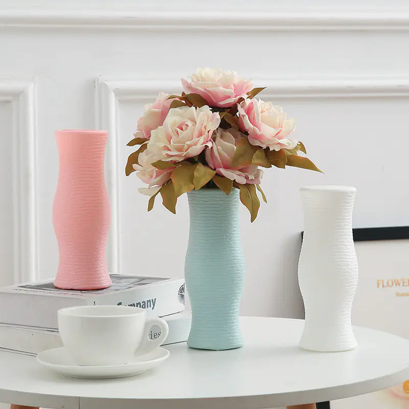 Shatterproof vase- modern design