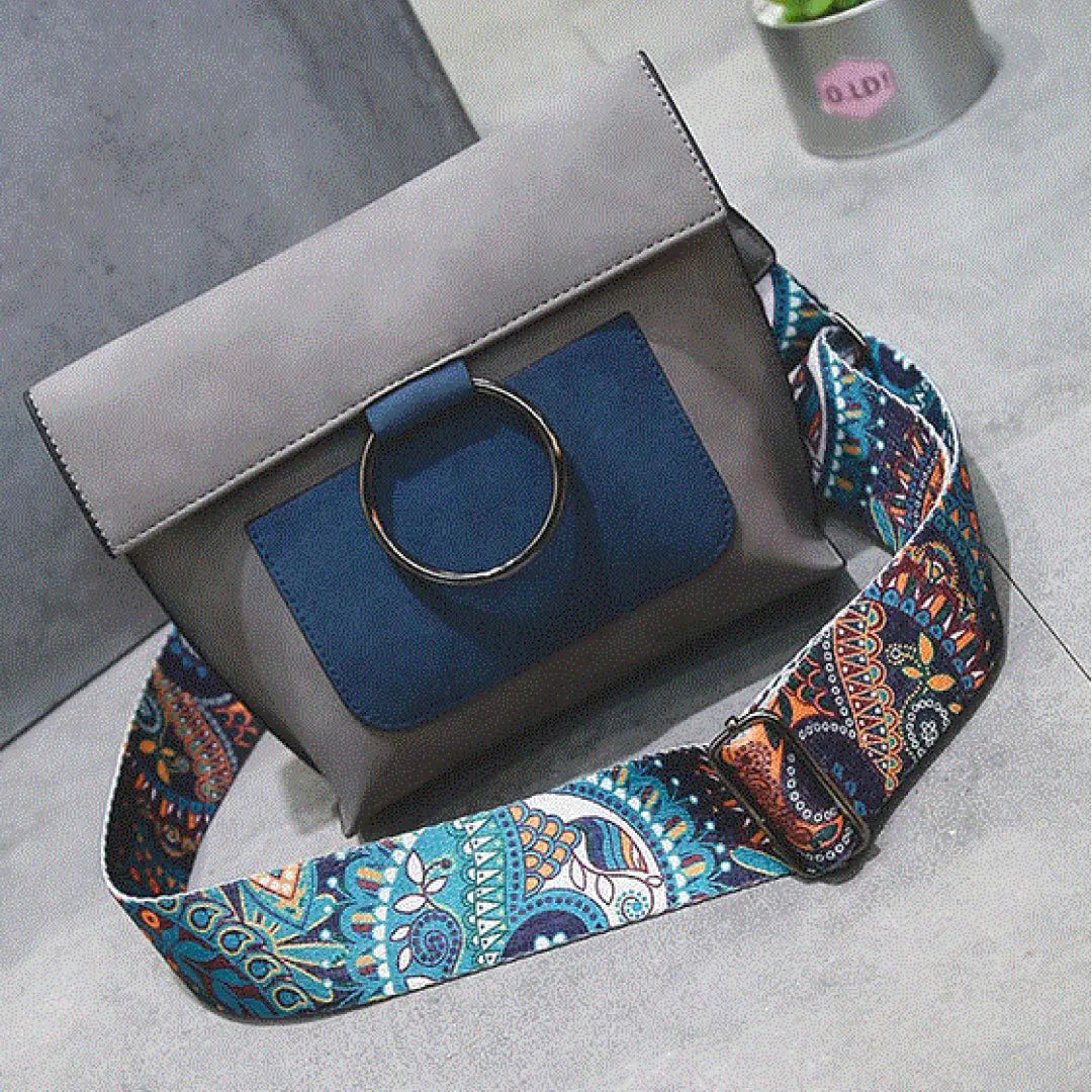 Handbags & Wallets